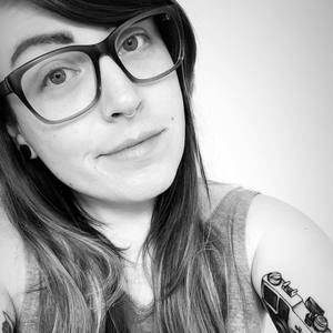 Meet your Posher, Jenn